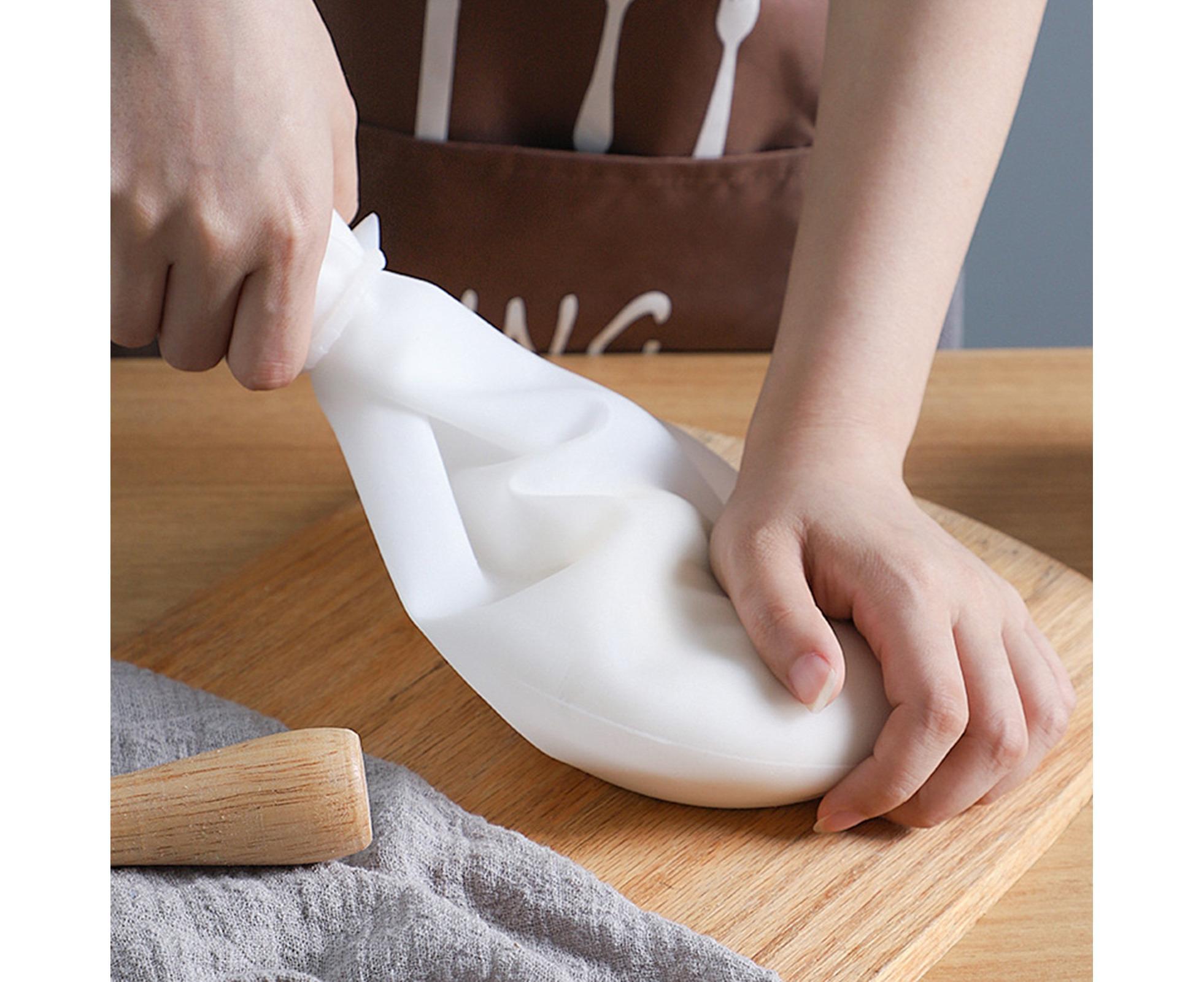 Kneading Dough Bag Food Grade Non-stick Silicone Non-deformation Flour Mixing Bag Baking Tool-L - Image 8