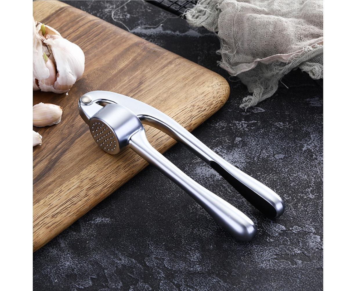 Professional Multi Function Kitchen Zinc Alloy Manual Garlic Press Crusher Tool - Image 2