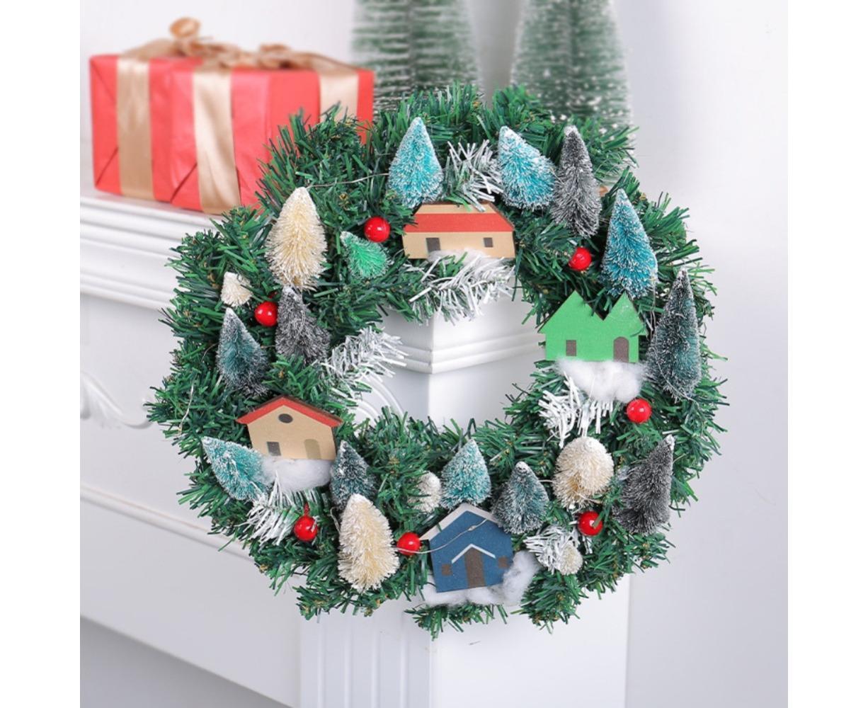 Christmas Wreath, Green, Crestwood Spruce, White Lights, Decorated with Pine Cones, Berry Clusters, Frosted Branches, Christmas Collection - 35CM - Image 3