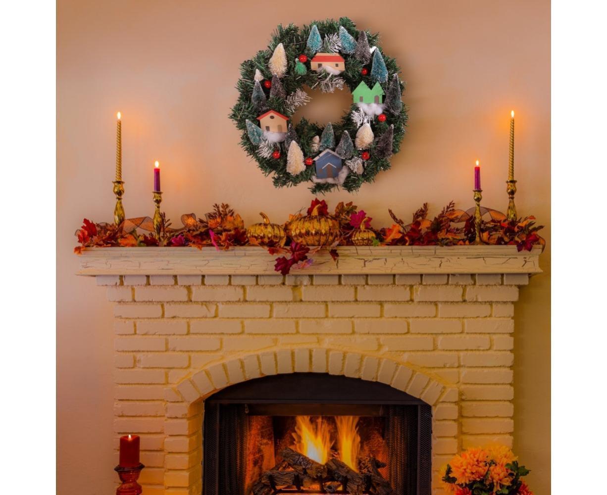 Christmas Wreath, Green, Crestwood Spruce, White Lights, Decorated with Pine Cones, Berry Clusters, Frosted Branches, Christmas Collection - 35CM - Image 5