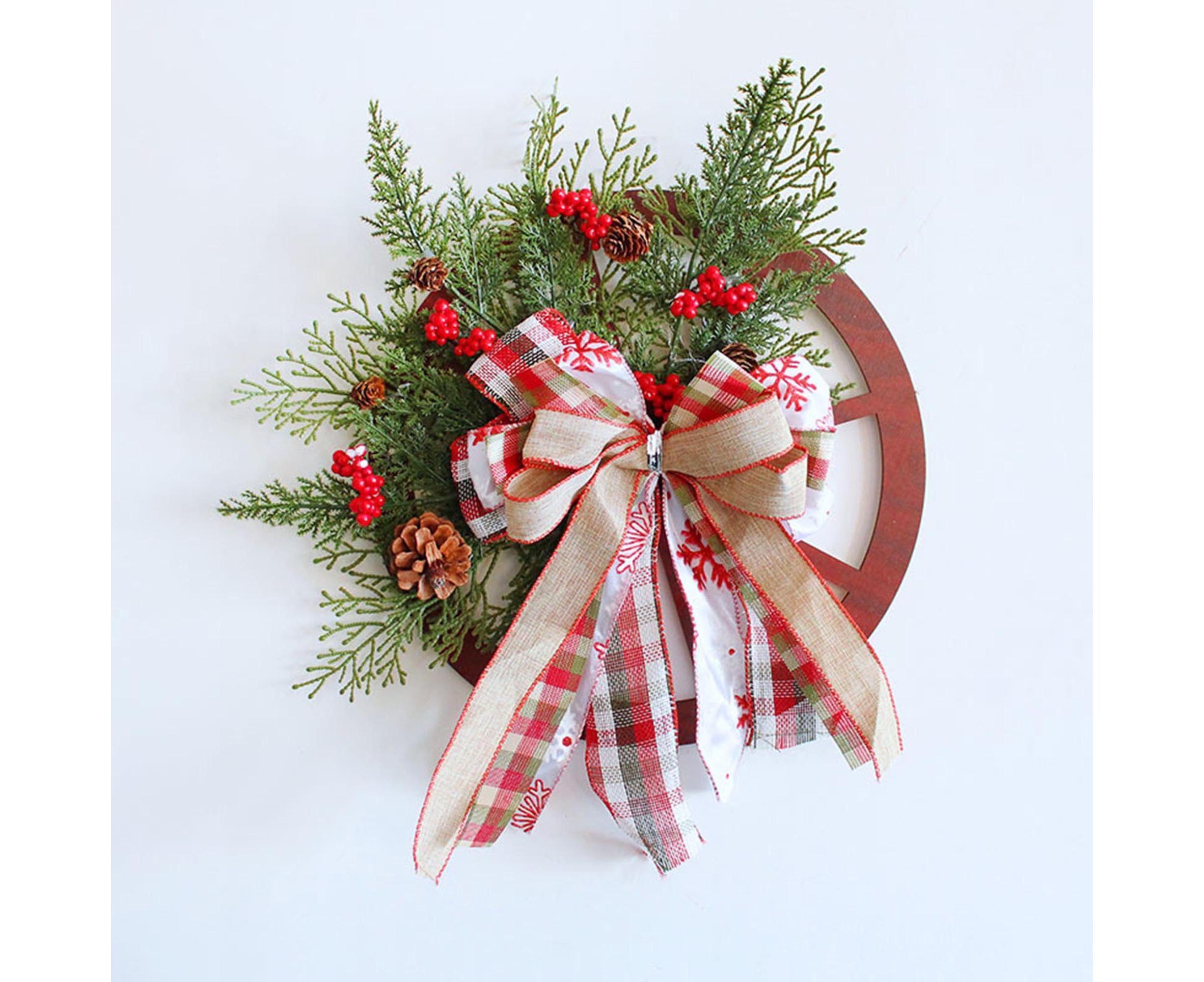30cm Christmas Wagon Wheel Wreath, Artificial Hanging Garland, Christmas Decorations - Image 6