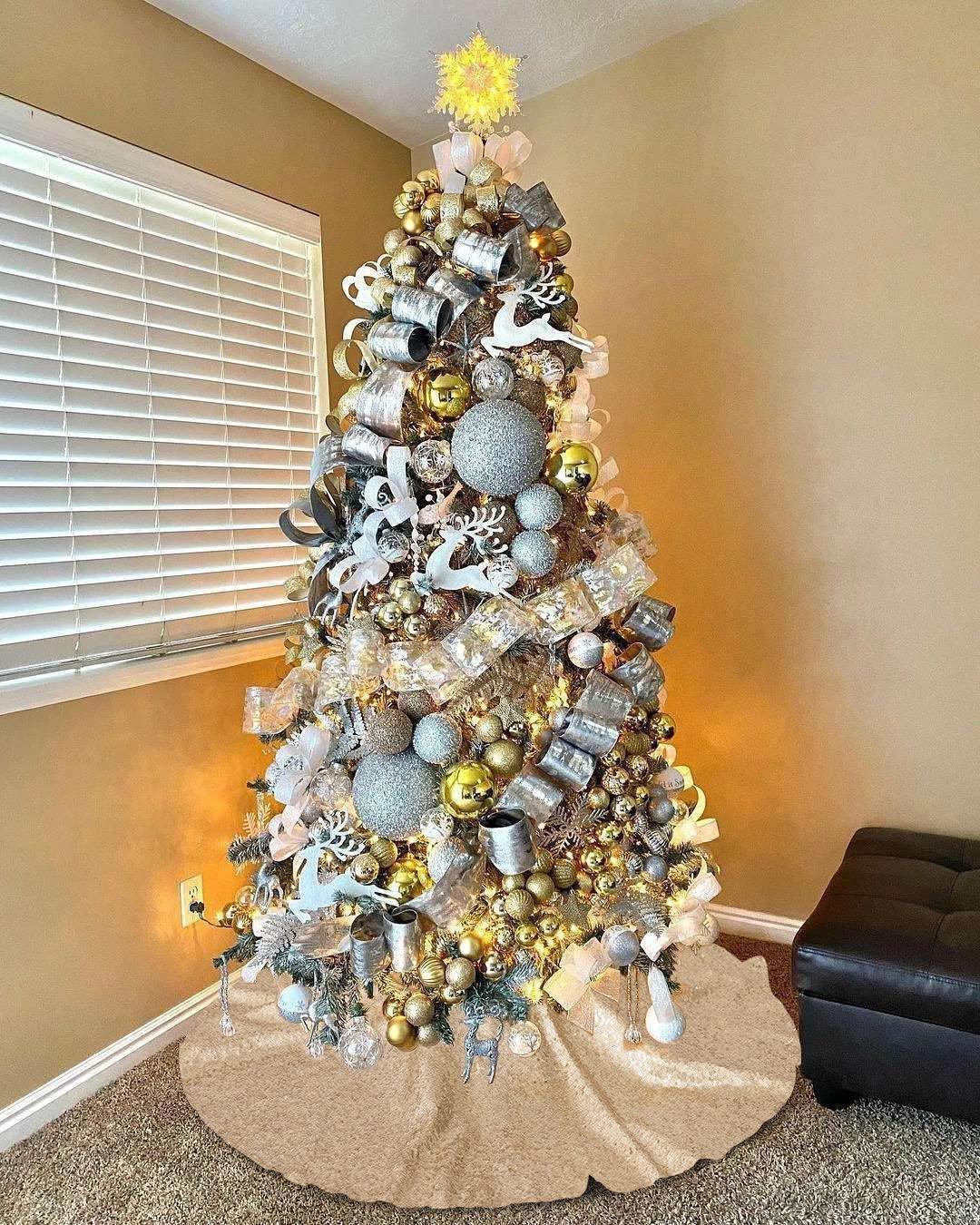 36 Inch Rose Gold Glitter Christmas Tree Skirt Plus Christmas Tree Decorations - Image 2