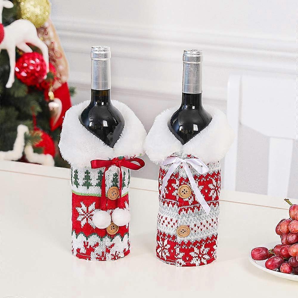 Wrap the knitted wine bottle sleeves with a faux fur collar for Christmas decorations - Image 2