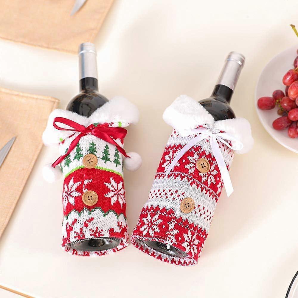Wrap the knitted wine bottle sleeves with a faux fur collar for Christmas decorations - Image 3