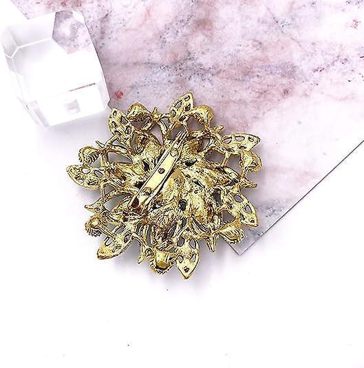 Vintage Women's Austrian Crystal Elegant Flower Brooch Wedding Broach Pin - Image 4