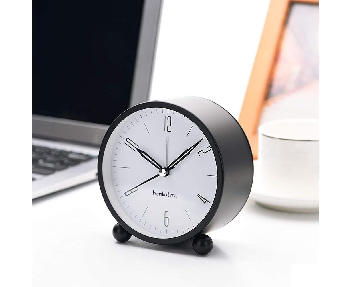 4inch Metal Round Alarm Clock Quiet Desktop Bedroom Battery Operated Timepiece - Black - Image 5