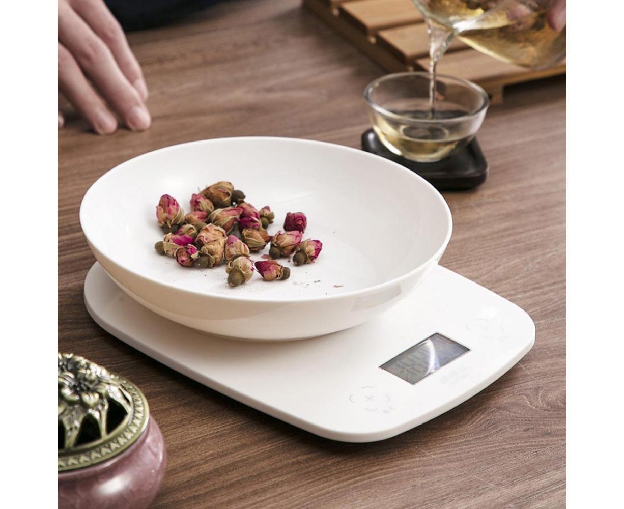 Xiangshan Kitchen Scale 2g-5kg Portable Electronic LCD Display Intelligent Touch Switch Scale Detachable Tray - Image 5