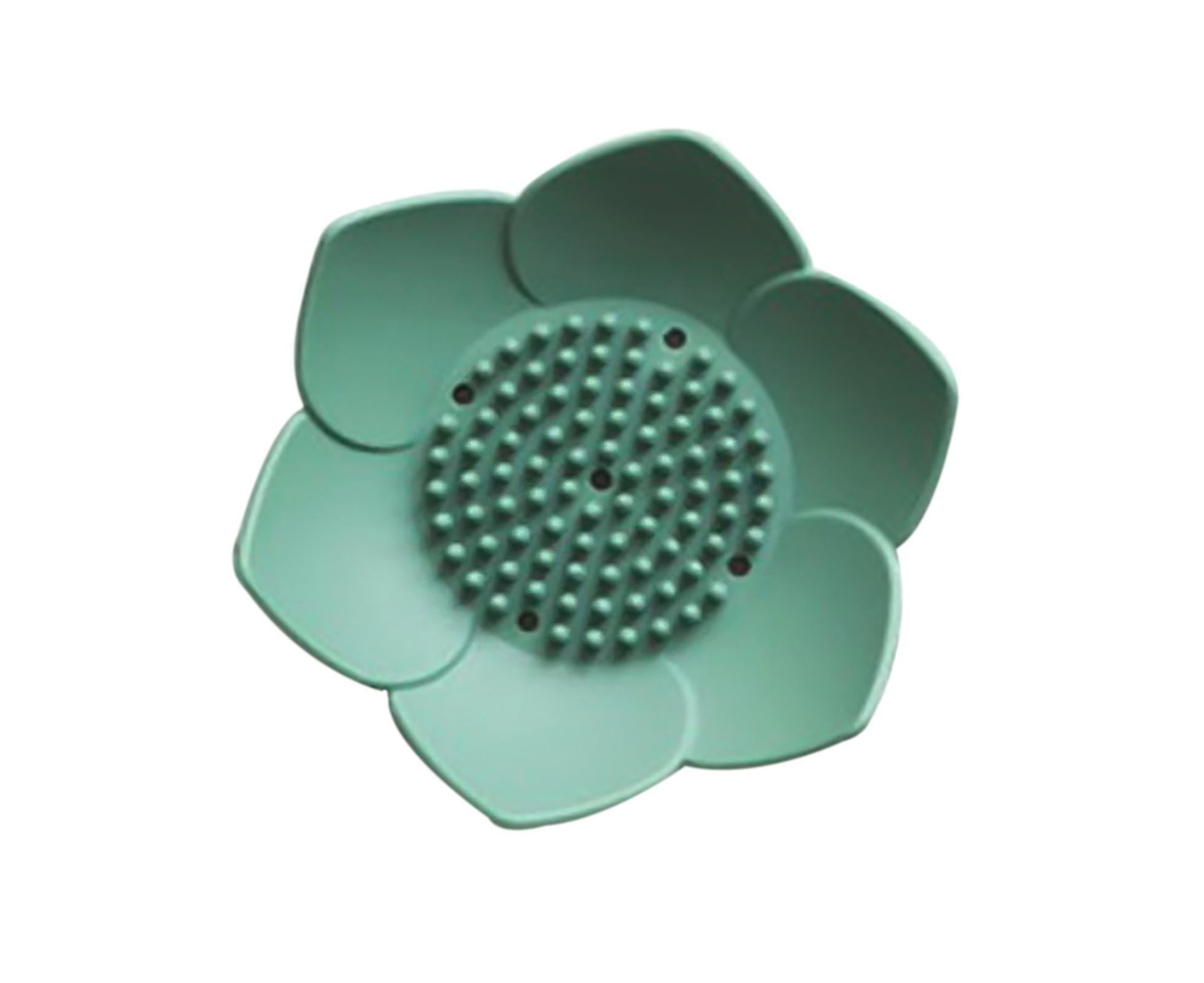 Soap Box Non-slip Lightweight Lotus Shape Box Silicone Draining Soap Dish for Home-Green - Image 1