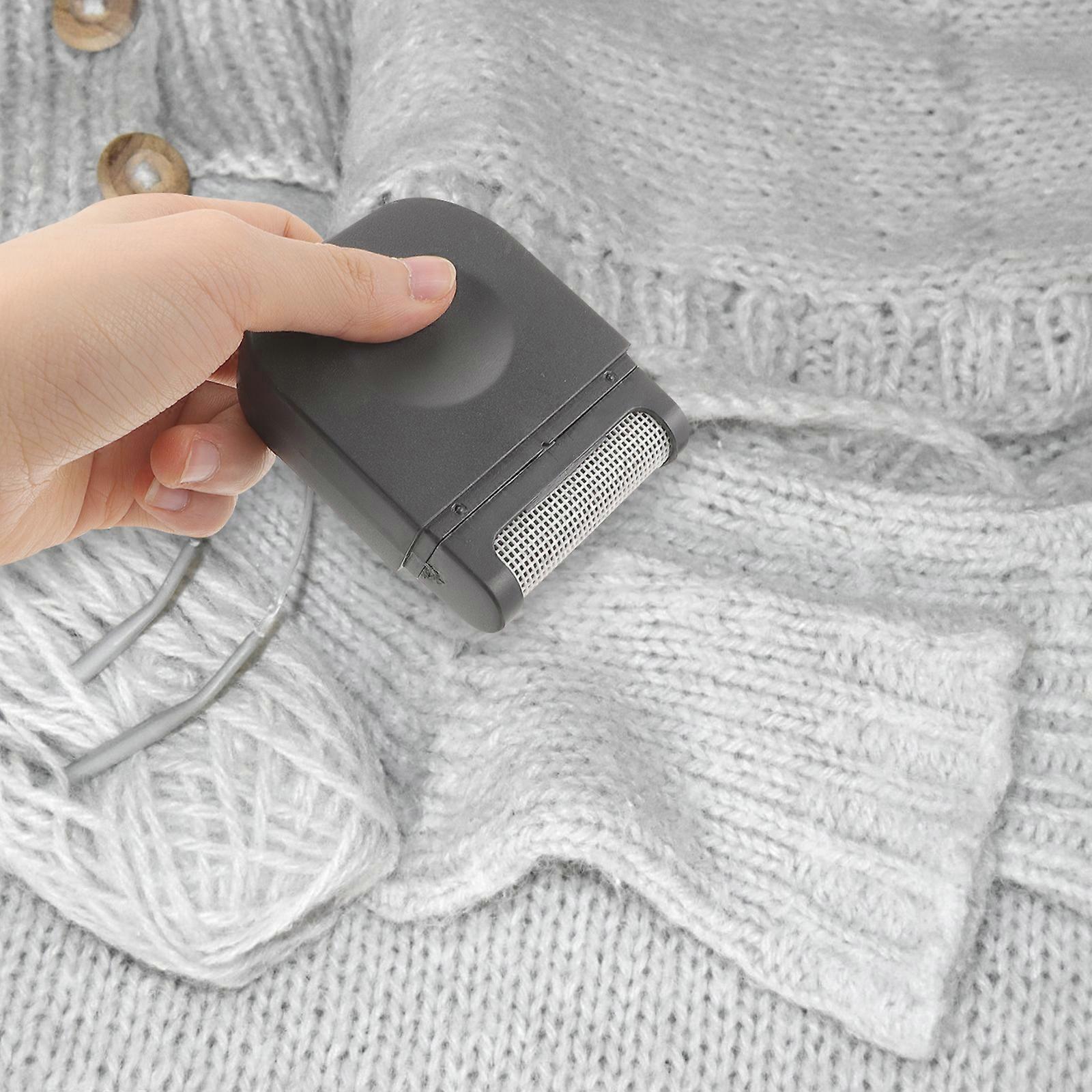 Rechargeable Travel Fabric Shaver, Mini Lint Remover for Clothes - Image 3