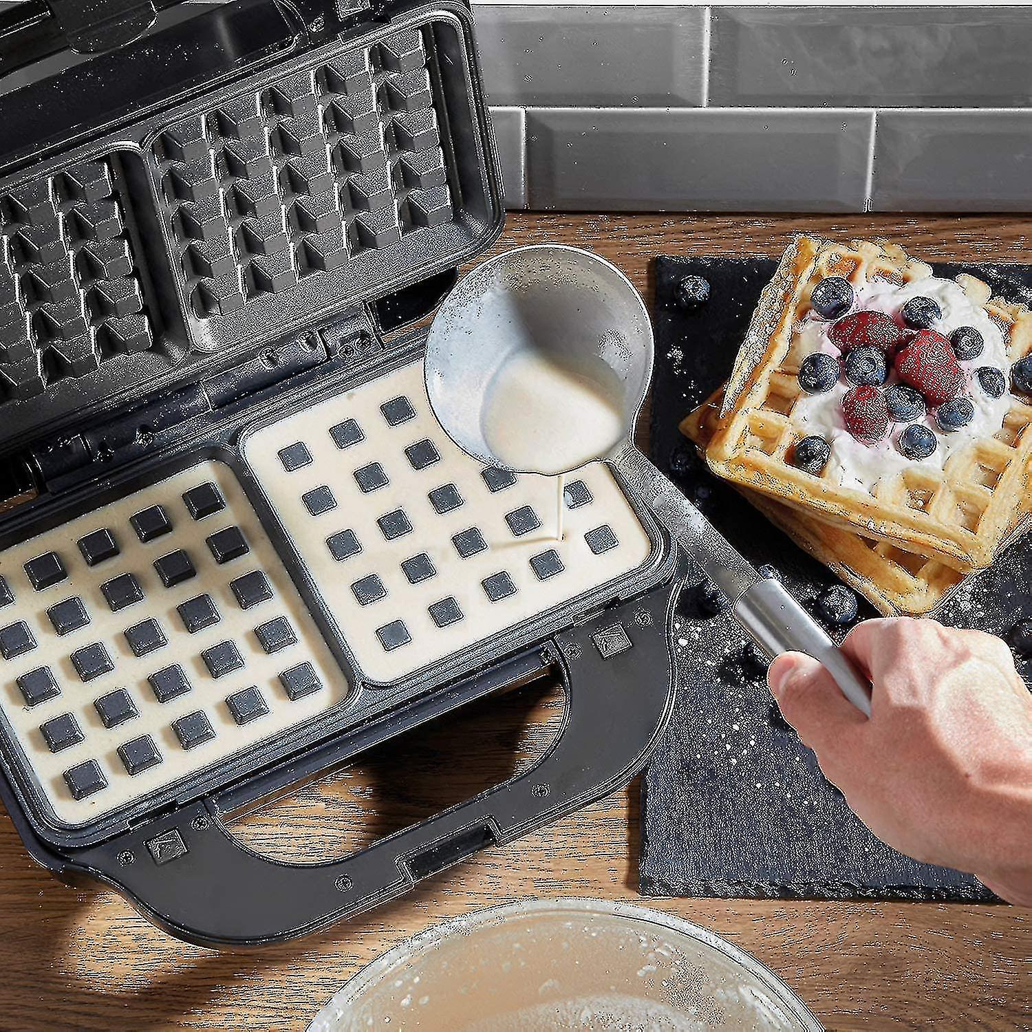 Waffle & Sandwich Maker - 2-in-1 Waffle Iron Panini Press Toaster Breakfast Machine - Image 4
