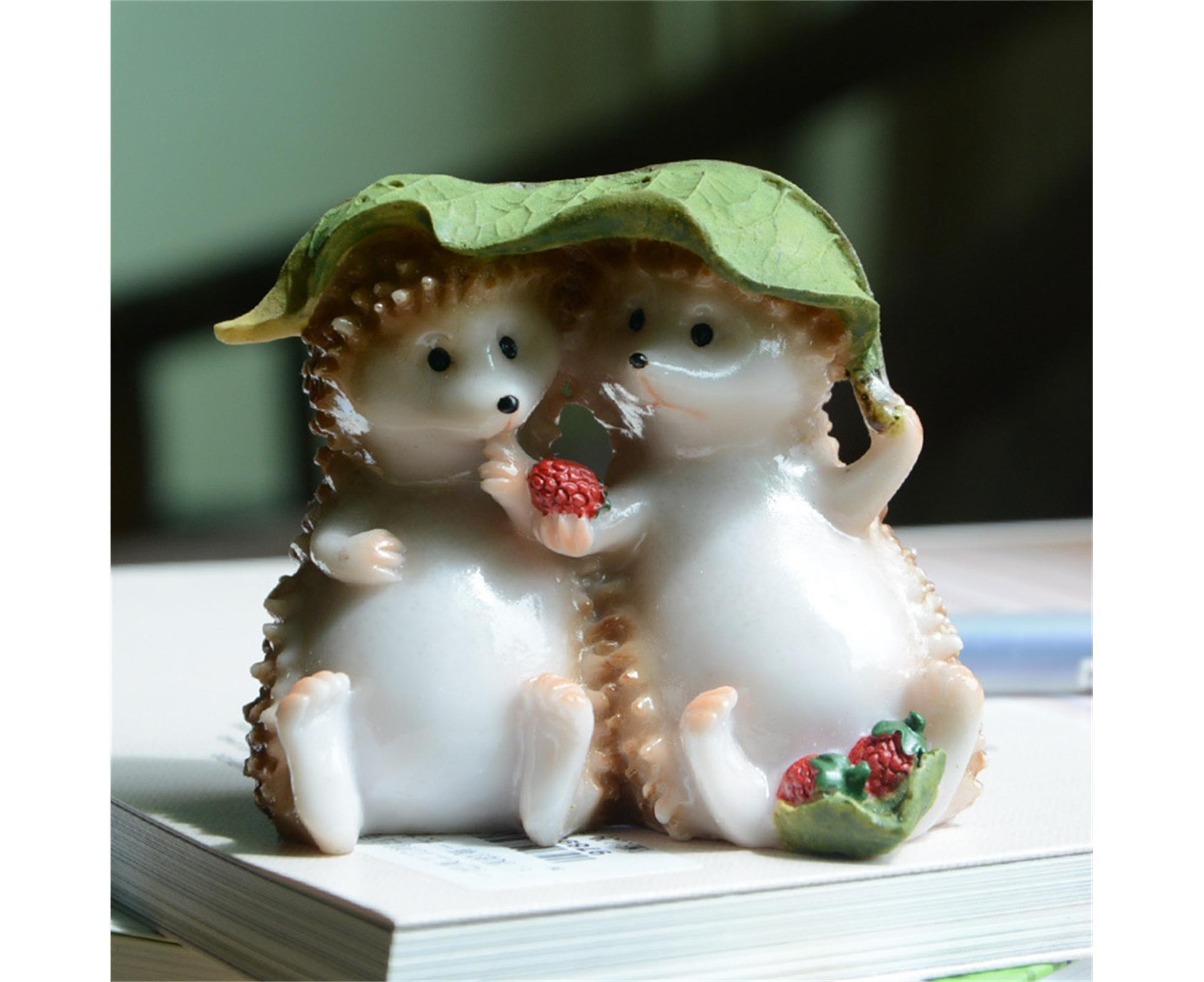 Garden Hedgehog Figurine-Resin - Image 5