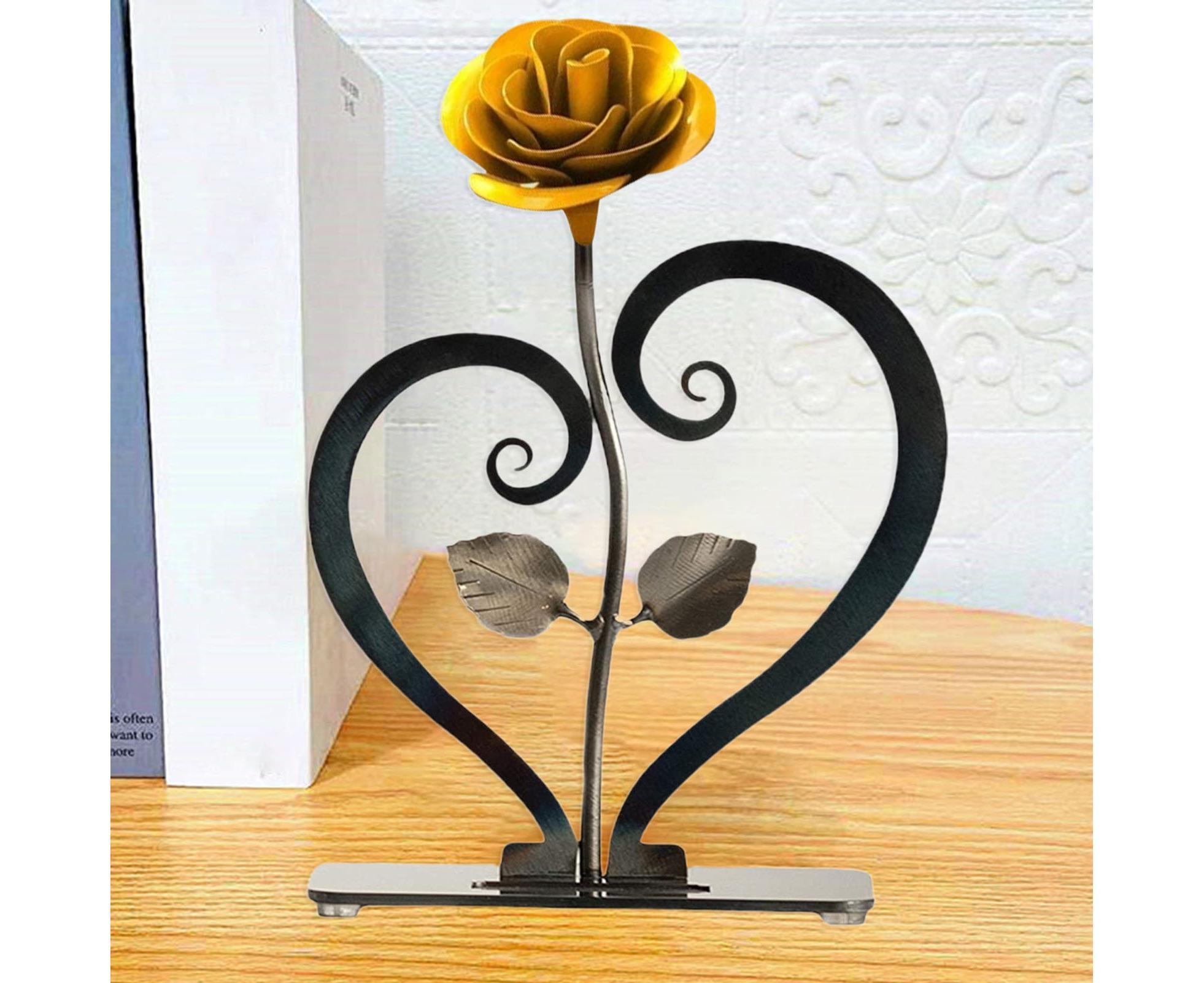 Desk Statue Decor-Golden - Image 3