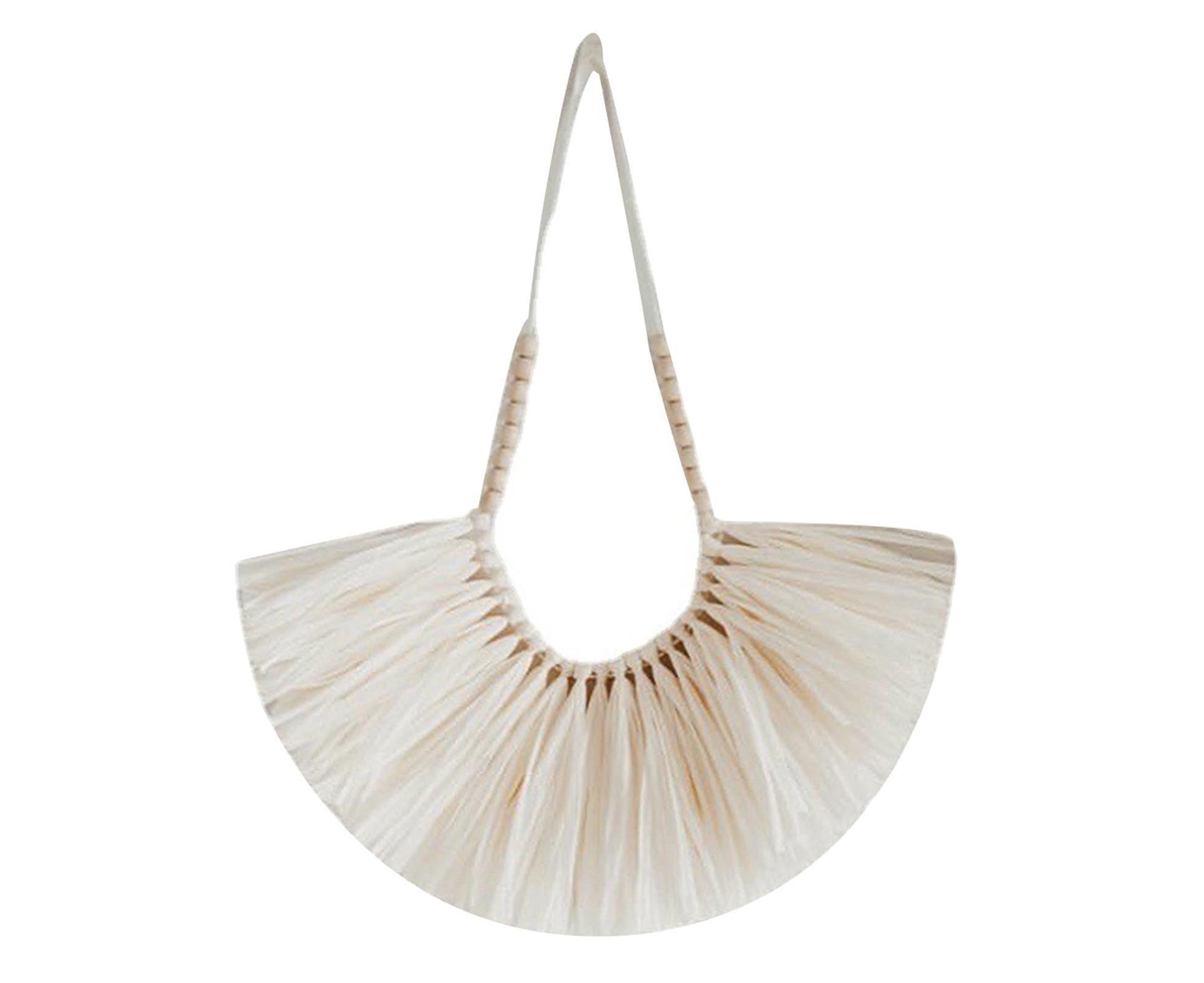 Vintage Handwoven Wall Hanging Wood Beads Elegant Straw Hanging Pendants for Office-Beige - Image 1
