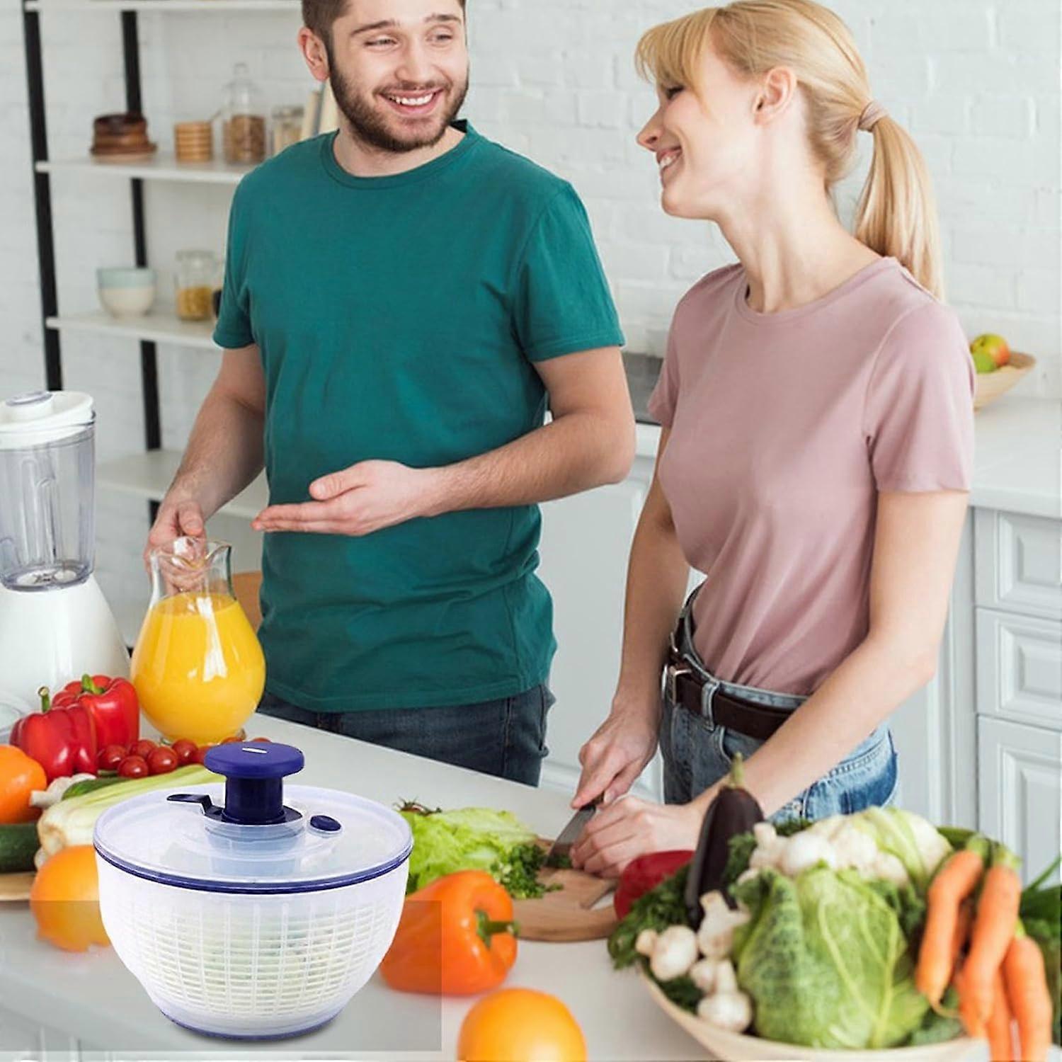 Salad Spinner with Strainer and Lid, Fruit and Vegetable Washer Dryer - Image 2