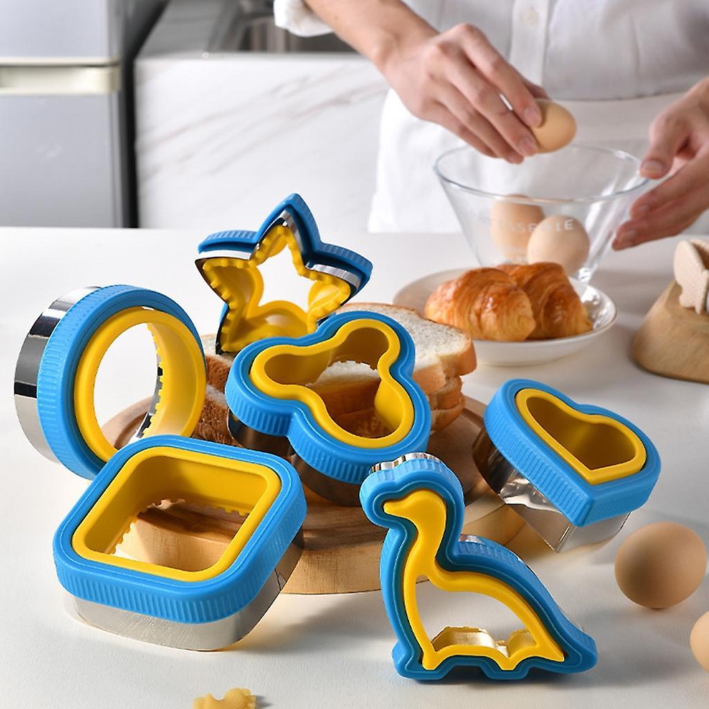 Plastic Sandwich Maker Bread Moulds Lunch Sandwich Cutters - Image 2