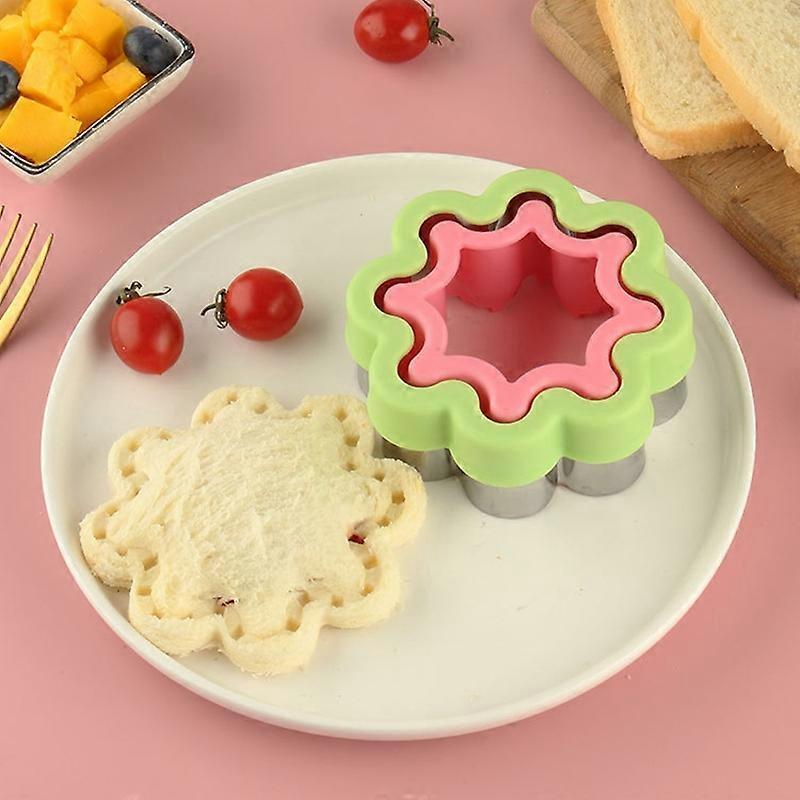 Animal Flower Shape Sandwich Cutter for Babies Bread Biscuit Baking Mold - Image 3