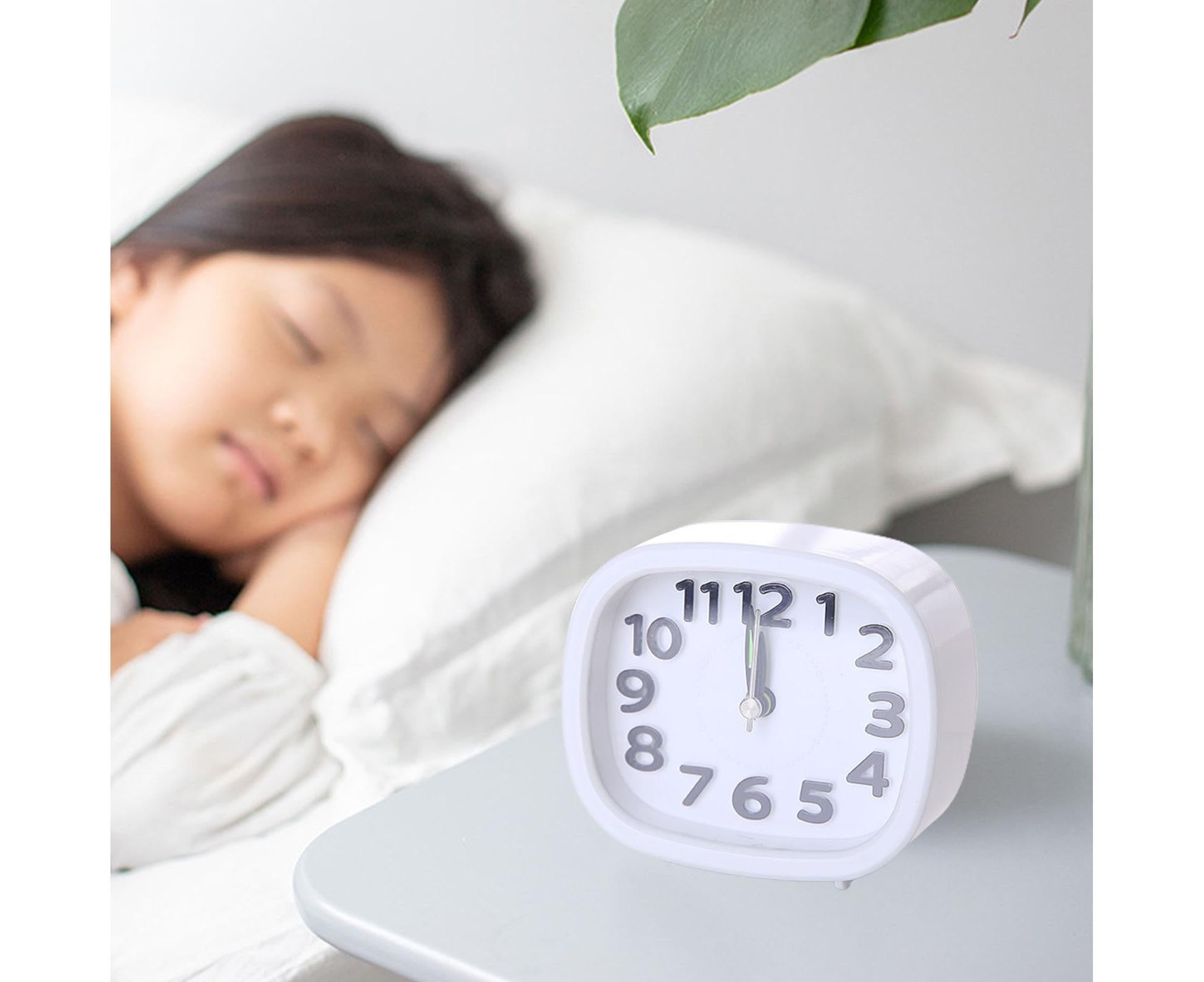 Table Clock Low Noise Multi-functional Round Small Bedside Analog Alarm Clock for Daily Use - White - Image 4