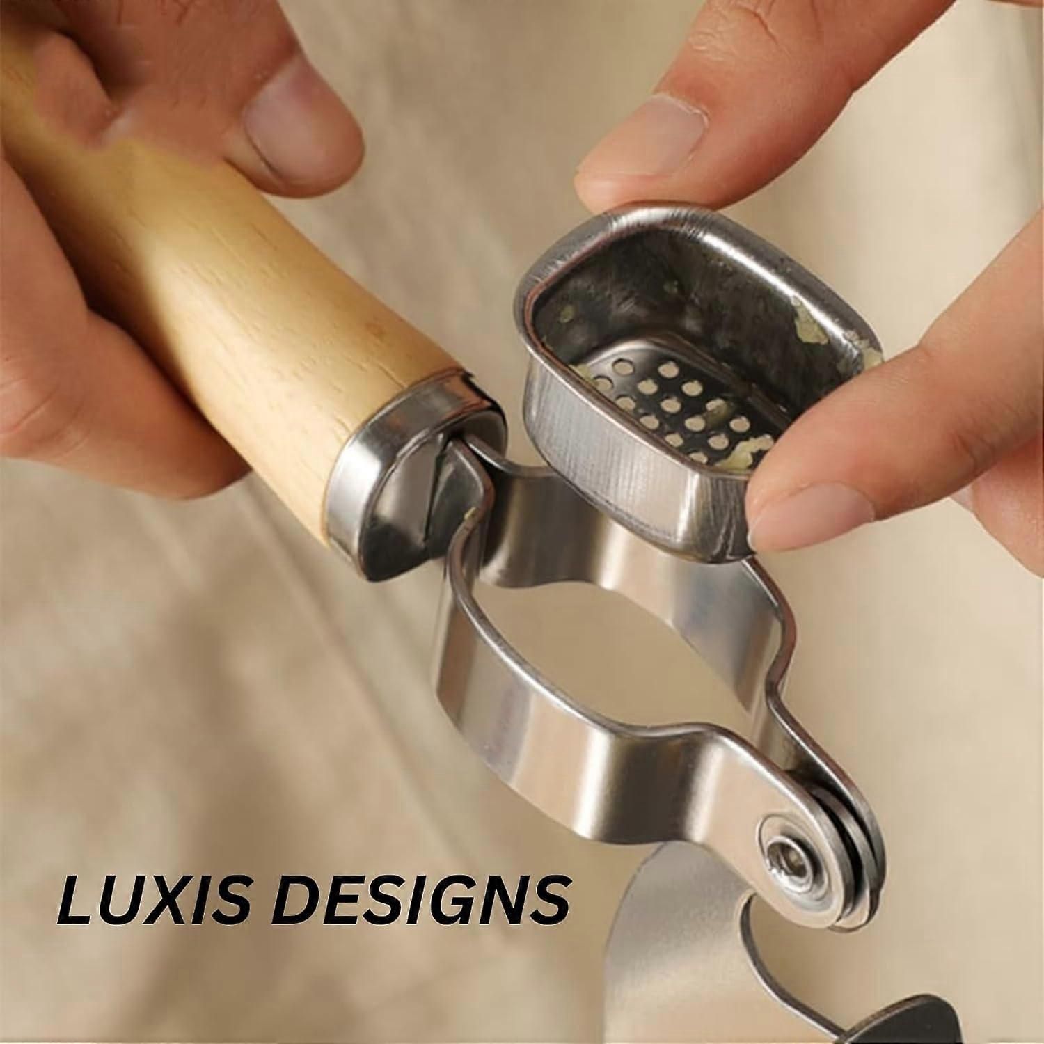 Garlic Press & Mincer Set - Rust-Proof Bowl, Dishwasher Secure, Wooden Peeler Included - Image 4