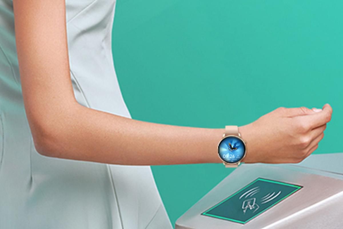 Women Fashion Smartwatch with Heart Rate and Sleep Monitoring IP67 Waterproof - Image 3