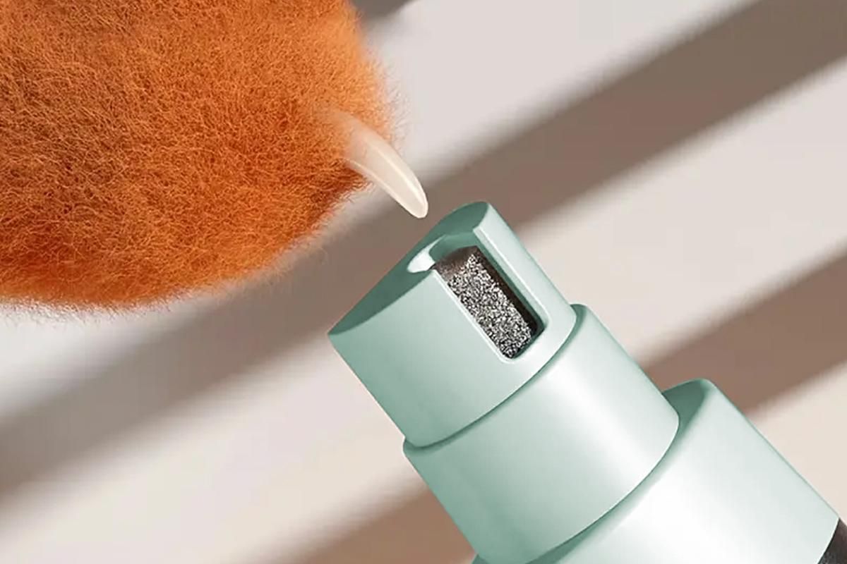 4-in-1 Dog Clipper Dog Grooming Kit with 4 Blade Heads -Green - Image 4