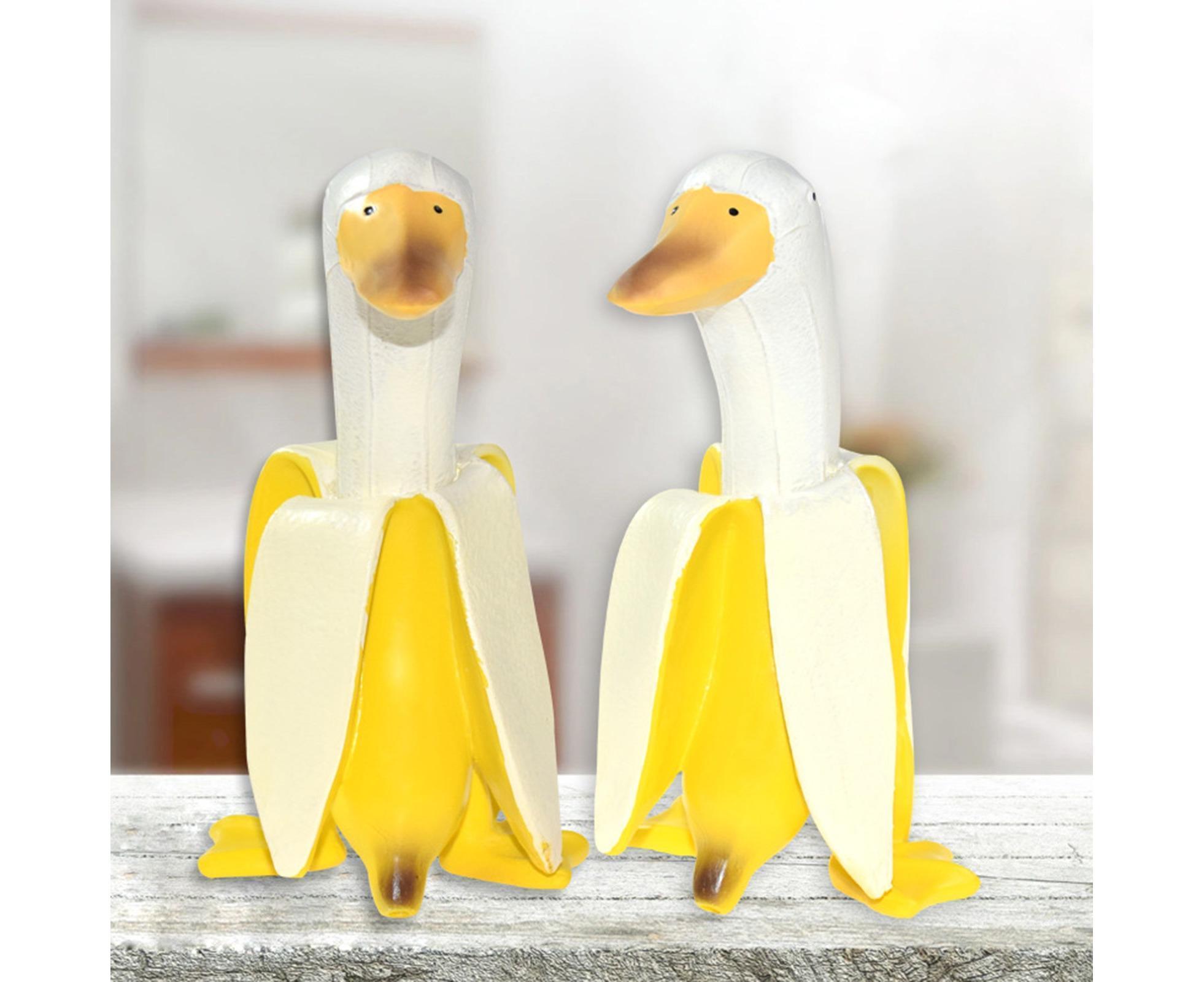 Duck Resin Statue Banana Duck Shape Unique Design Waterproof Duck Gardening Decoration for Outdoor - Image 3