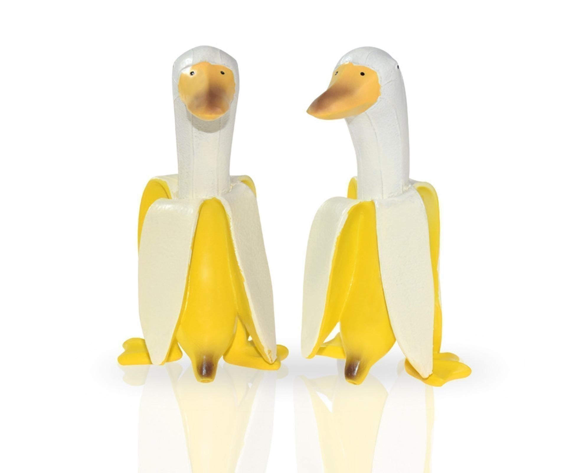 Duck Resin Statue Banana Duck Shape Unique Design Waterproof Duck Gardening Decoration for Outdoor - Image 5