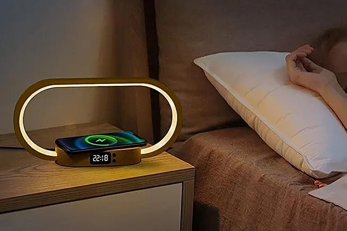 Bedside Lamp with Clock 10W Fast Wireless Charger USB Port Nightstand Touch Lamp - Image 5