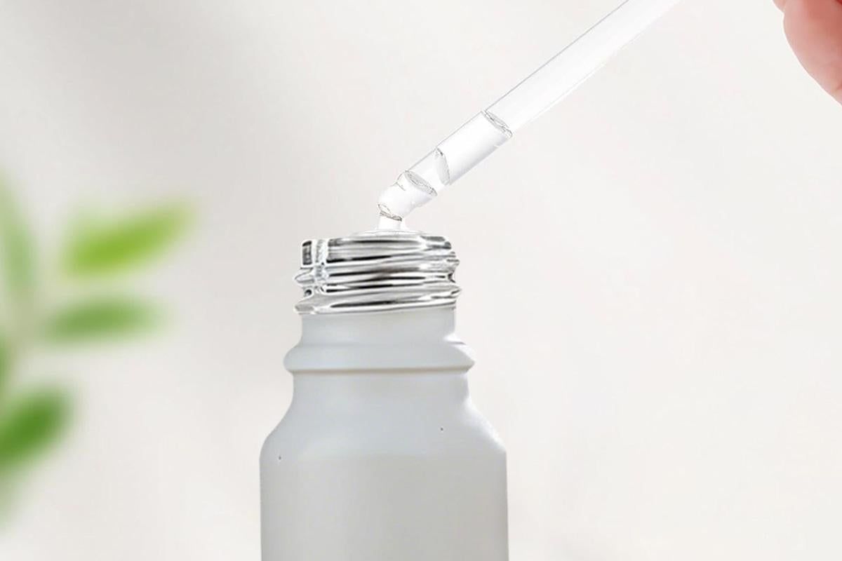 10 Pack Glass Dropper Bottles Rose Gold Caps for Essential Oils - 50ml - Image 3