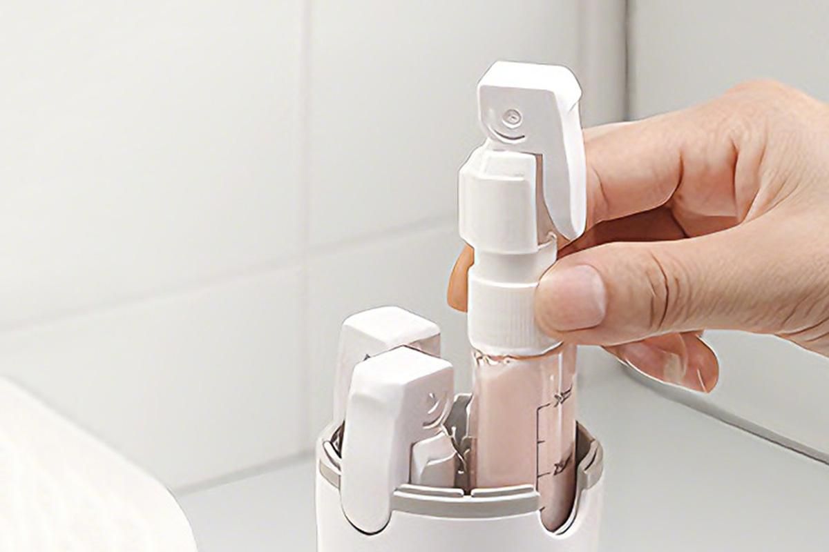 4 in 1 Travel Dispenser with 30ml Travel Bottles Travel Bottles for Shampoo Lotion - White - Image 7