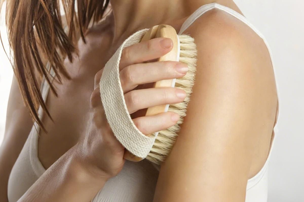 2 Pieces Long Handle Back Shower Brush with Detachable Hand Strap - Image 7