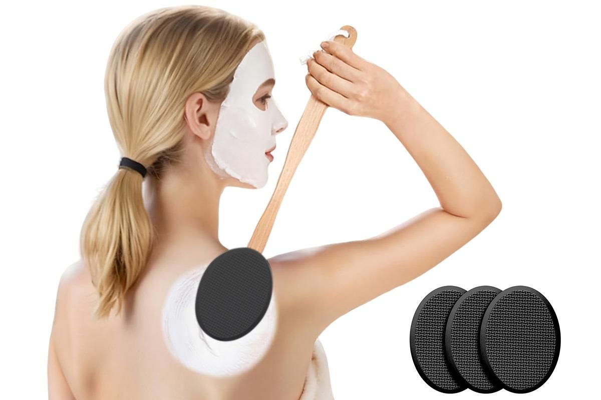 Back and Foot Lotion Applicator with 4 Replacement Pads Sunscreen Applicator Tool - Black - Image 1