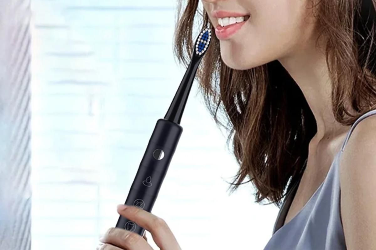 Electric Toothbrush for Adults Powerful Sonic Toothbrush 6 Modes with 4 Replacement Brush Heads - Black - Image 3