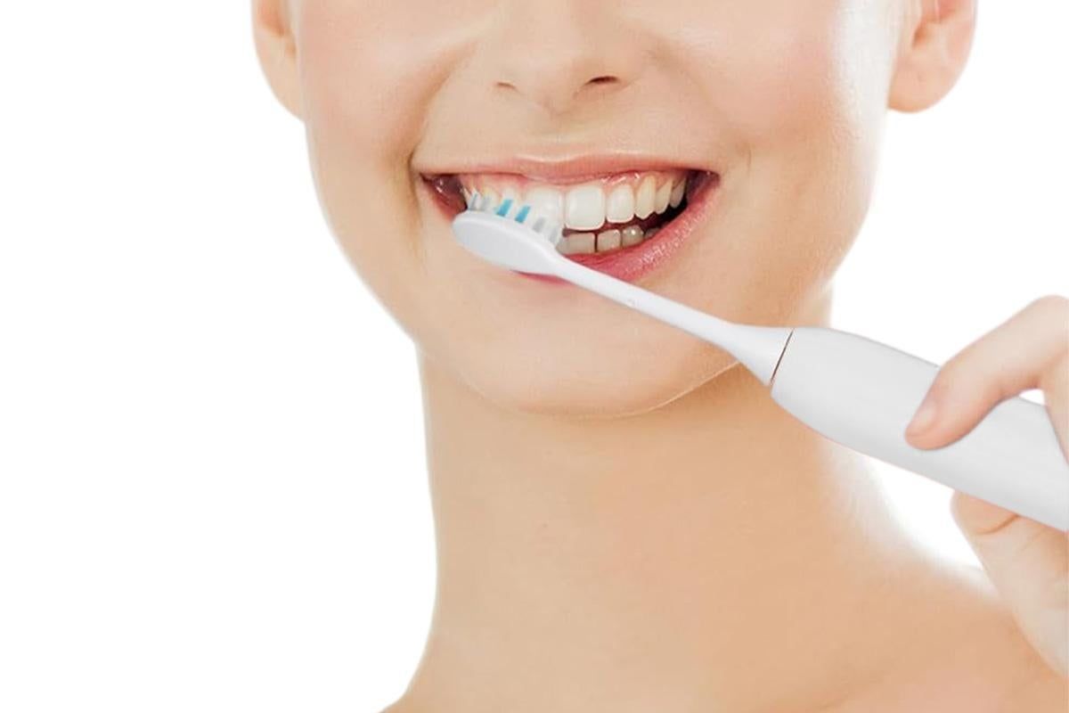 22000 VPM Electric Toothbrush for Adults with 10 Brush Heads and 6 Modes Toothbrush Sets - White - Image 4