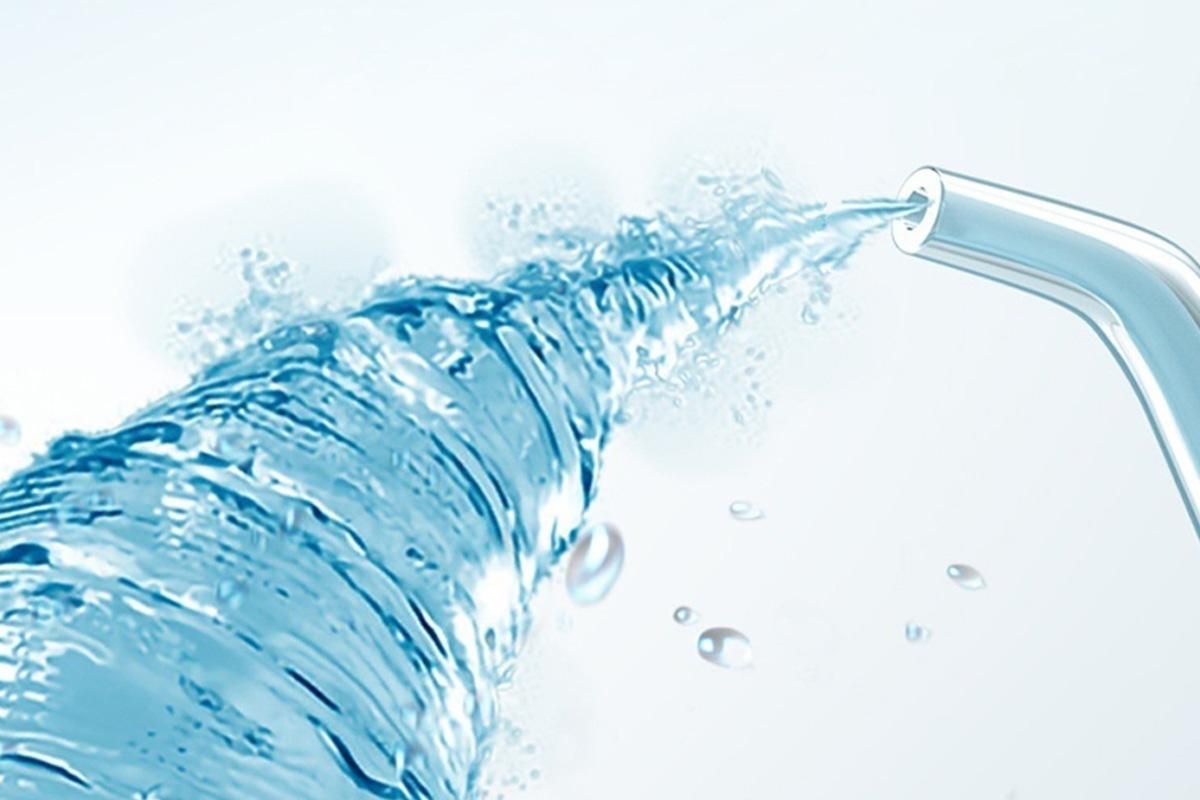 Cordless Rechargeable Portable Water Flosser for Teeth Gums Braces Care and Travel with 8 Flossing Tips - Image 4