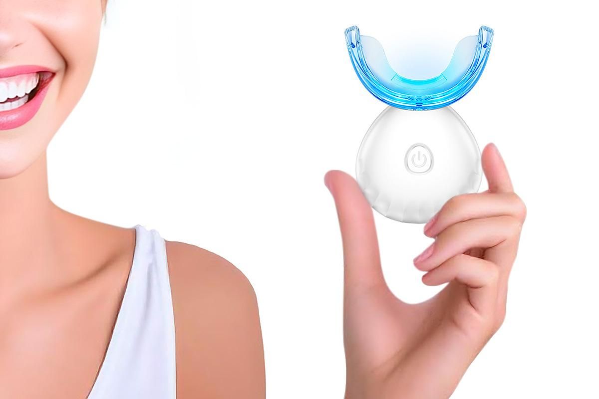 Portable Teeth Whitening Kit with Blue Light Technology - White - Image 1