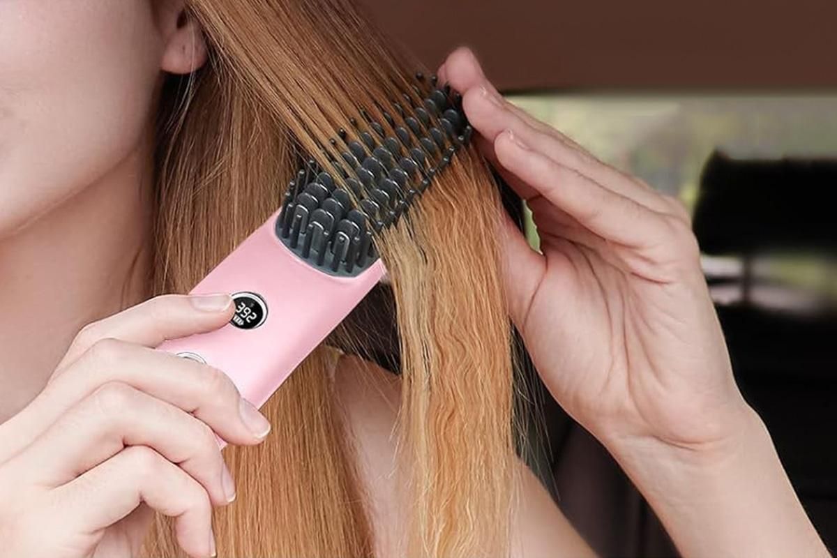 Cordless LCD Hair Straightening Brush 2-in-1 Portable Styling Tool for Travel - Pink - Image 2