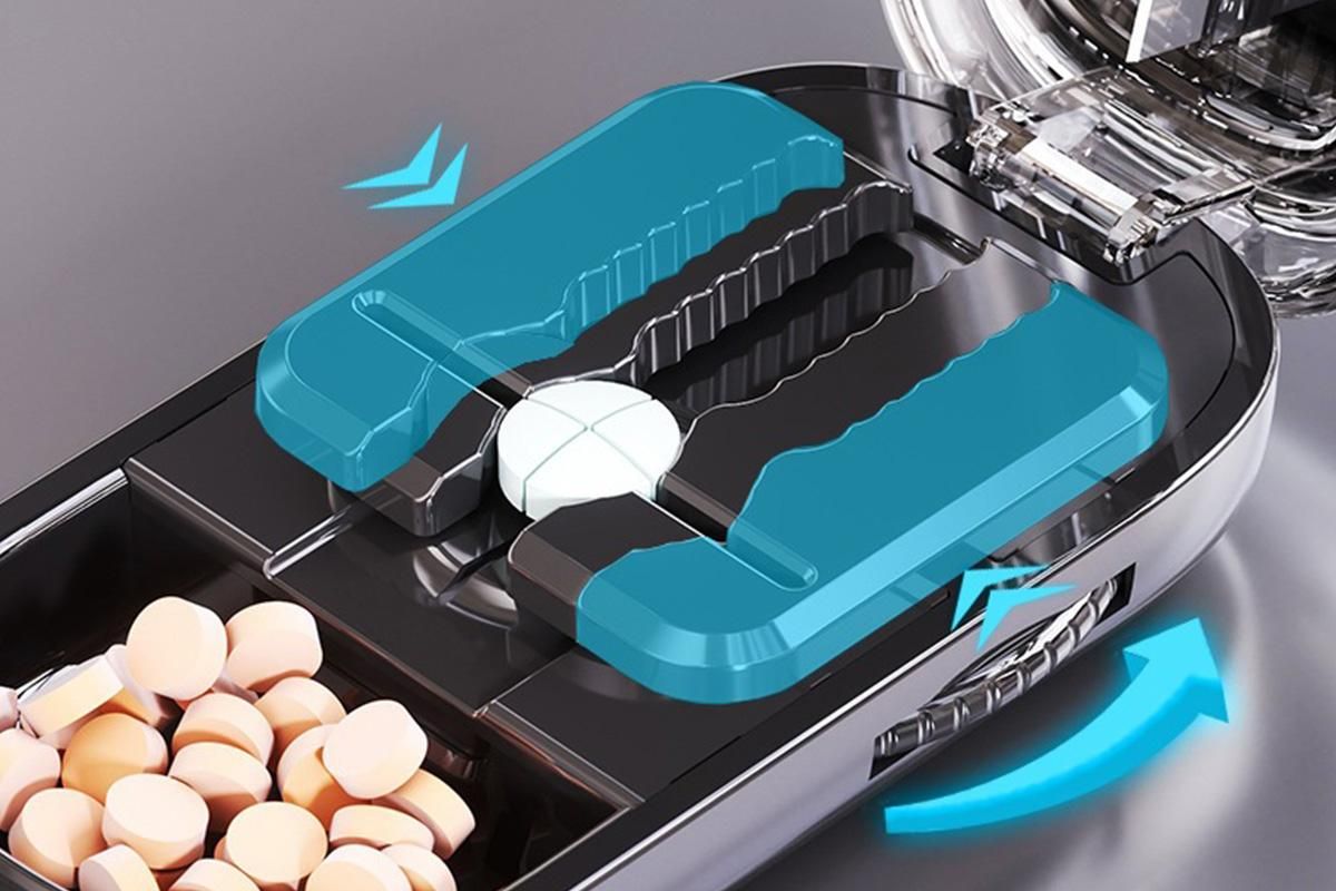 Pill Cutter Pill Splitter for Small and Tiny Pills 1/2 Adjustable Pill Organizer - Black 1/2 and 1/4 Pill Cutter - Image 5