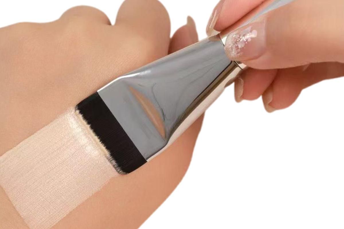 4 Pack Flat Foundation Brush Straight Head Makeup Brush for Liquid Foundation Face Mask - Image 3