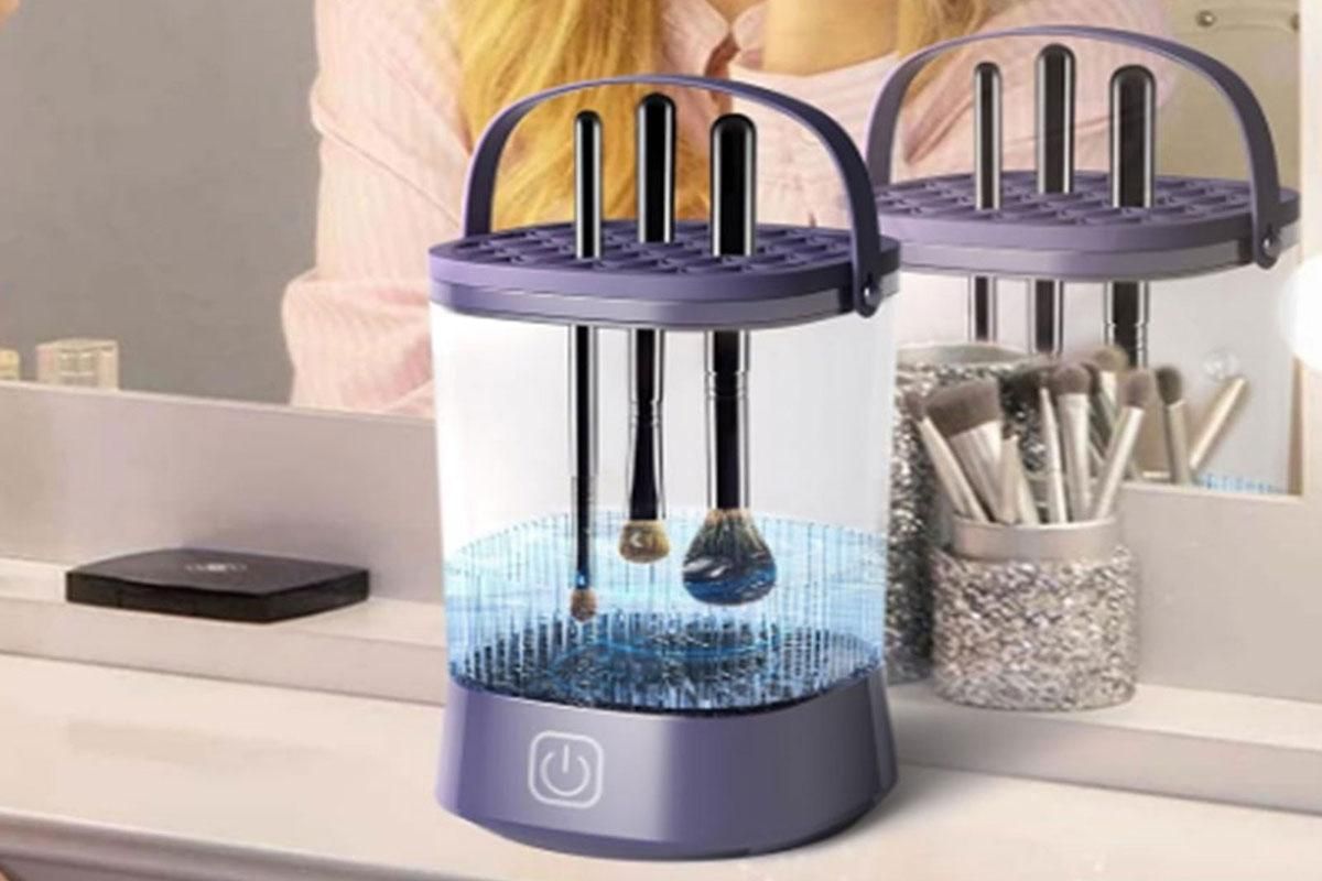 Water-Resistant Electric Makeup Brush Cleaner Automatic Brush Cleaner Dryer Tool -Purple - Image 6