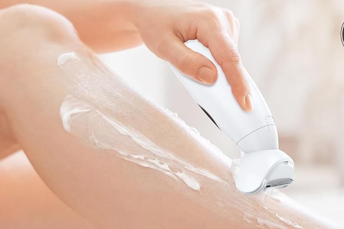 5 in 1 Lady Shavers for Women Bikini Trimmer with LED Display for Underarm Legs - Image 5