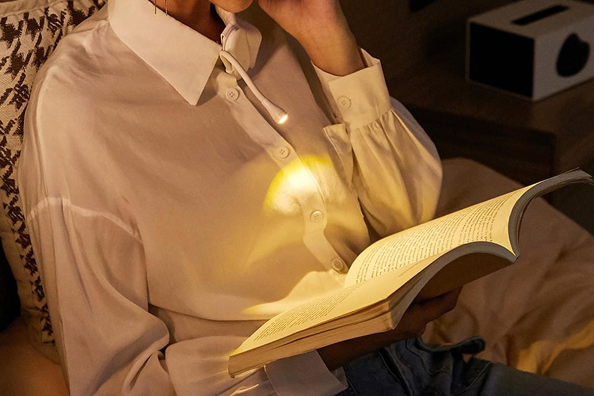 LED Rechargeable Reading Light Mini Clip Book Light - Image 4