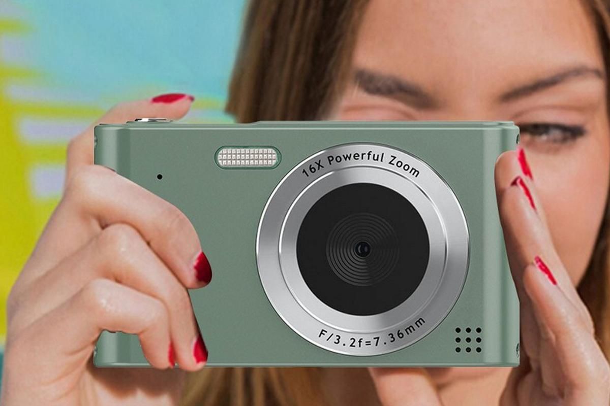 4K HD Digital Camera for Photography and Video Vlogging Camera Camera with 32G Memory Card 16X Digital Zoom -Green - Image 6