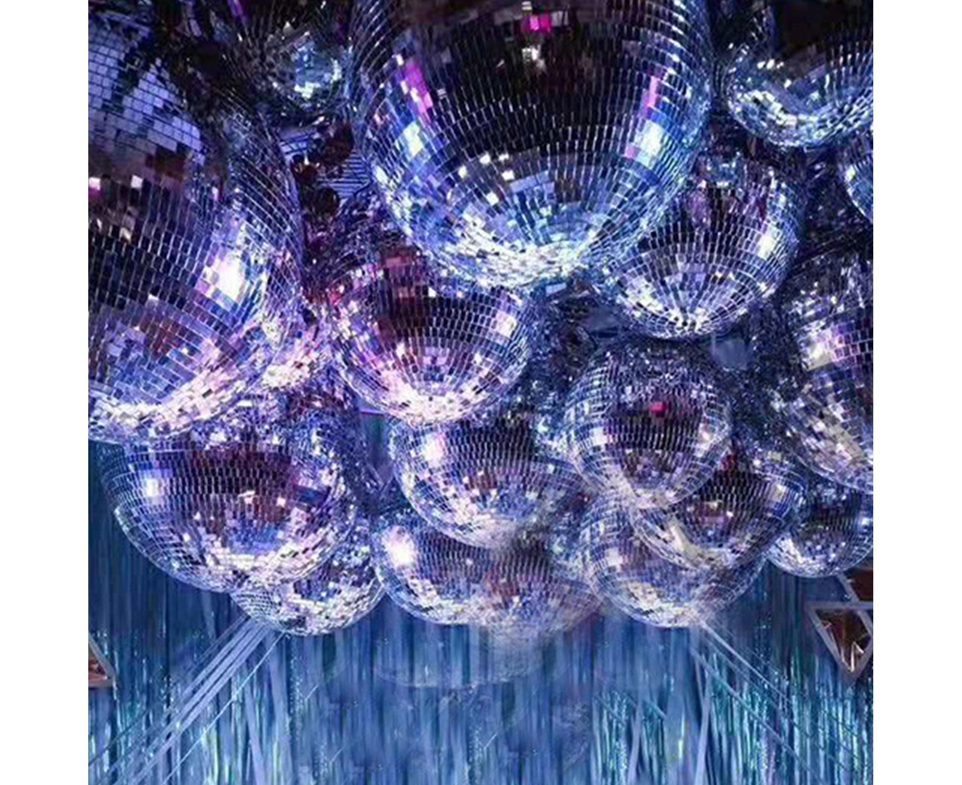 Silver Reflective Balls-Silver 10cm - Image 4