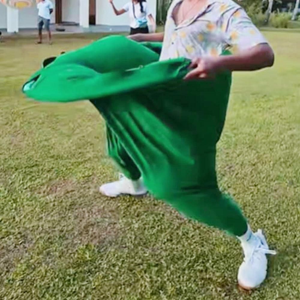 Granny Pants Yard Game Set with Giant Elastic Pants for Adult Outdoor Fun Green - Image 3