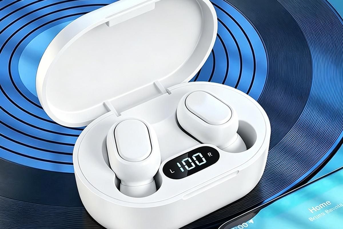 Bluetooth 5.1 Wireless Earbuds with LED Display IPX4 Waterproof Headphones-White - Image 4