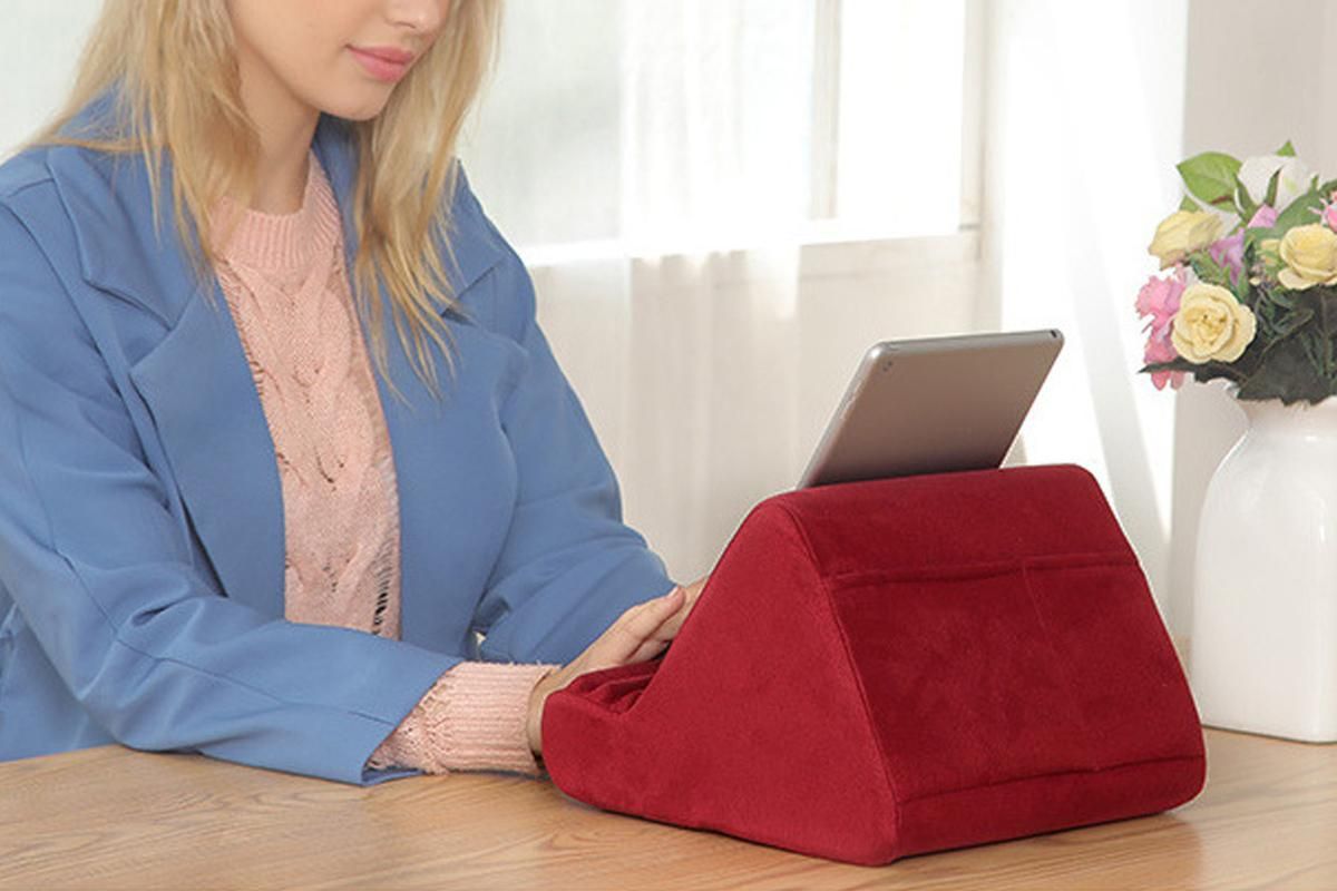 Tablet Holder Multi Angle Lazy Holder Stand with 2 Pockets for Bed Desk-Wine Red - Image 7