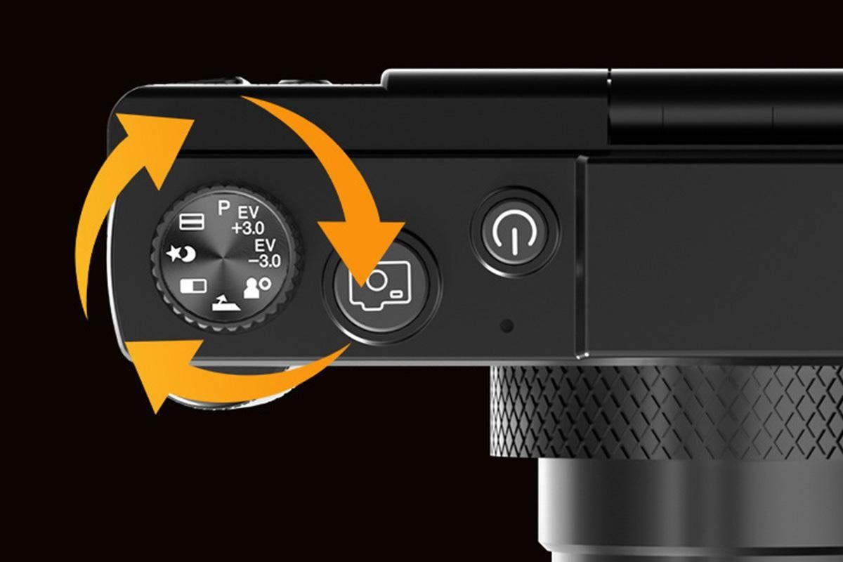 5K Digital Camera 18X Zoom Flip Screen Shoot Camera 64GB Memory Card-Black - Image 3