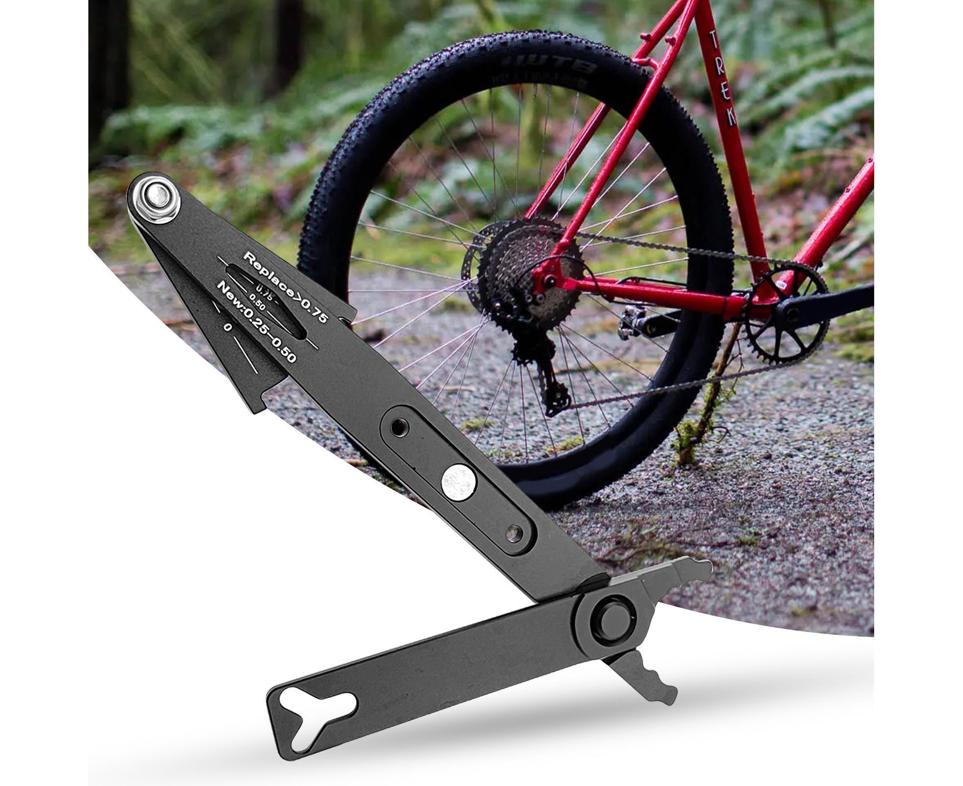Chain Wear Detection Tool Ergonomic Design High Strength Bike Chain Buckle Removal Plier with Scale for Mountain Bike - Image 1