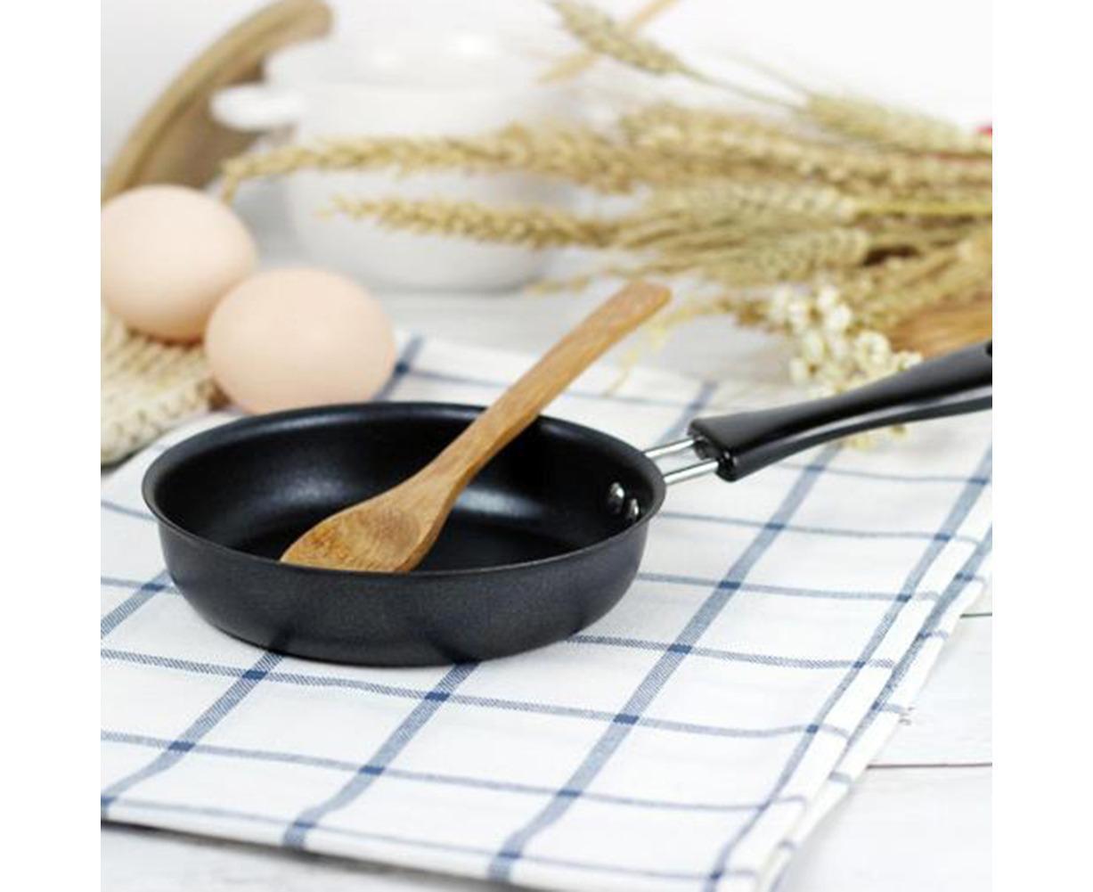 Non-stick Handle Iron Frying Cooking Pan Breakfast Egg Pancake Pot Cookware - Image 5