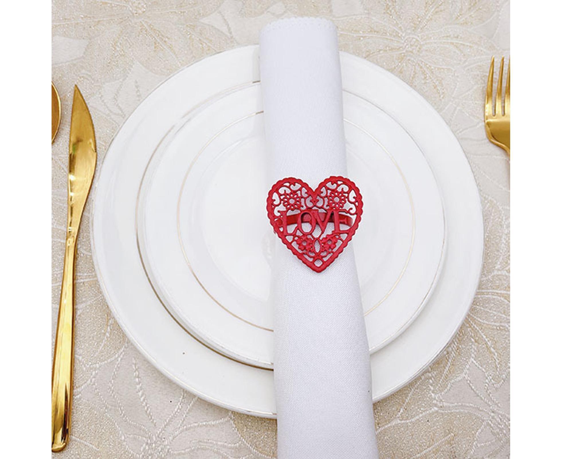6Pcs Decorative Napkin Ring Effective Love Heart Shaped Metal Napkin Holder Desktop Decor-Red - Image 2